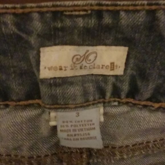 Jean shorts - Picture 3 of 3